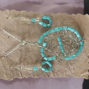 Three piece in word sterling silver chain 22 in Long